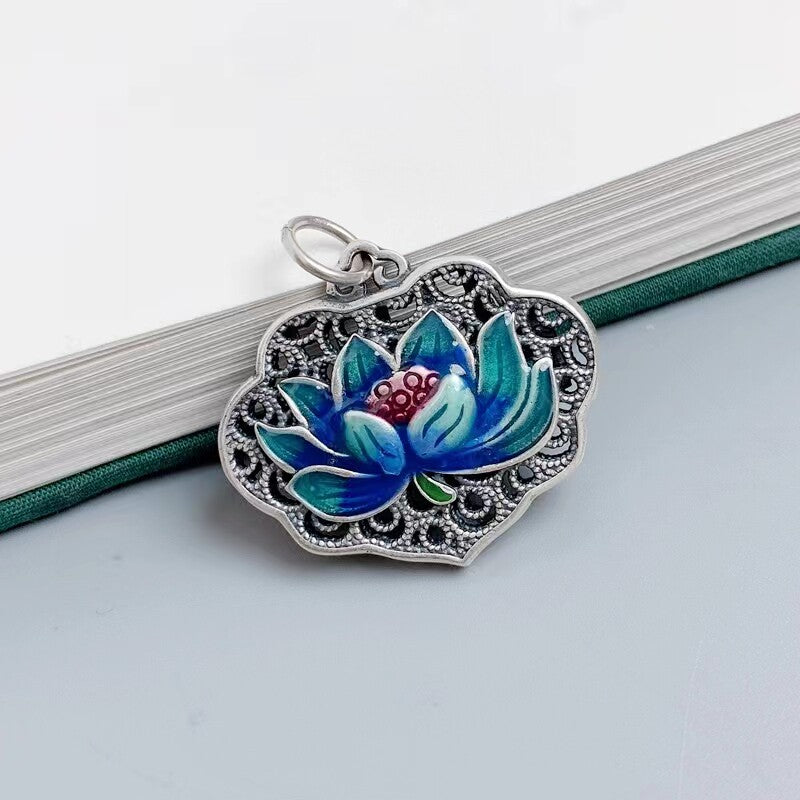 S925 Anemone Heart Sutra Necklace for Men and Women Painted Lang Lotus Ruyi Lock Pendant Vintage Clavicle Chain Tanabata Gift