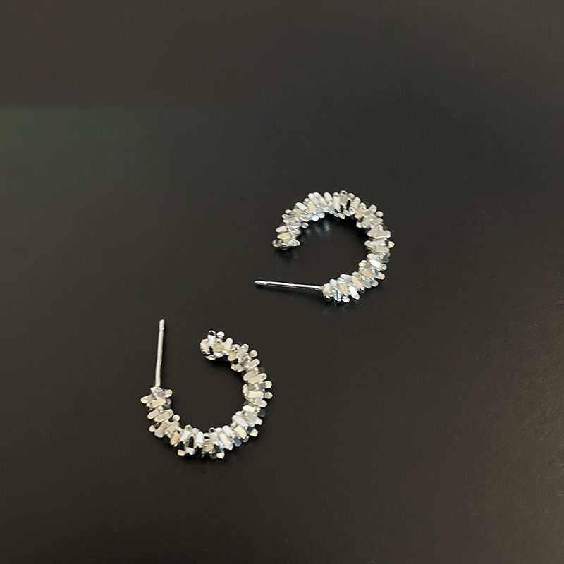S925 sterling silver needle silver earrings with a stylish design and a premium feel for the stud earrings, 2025 new bestselling round earrings with tassels