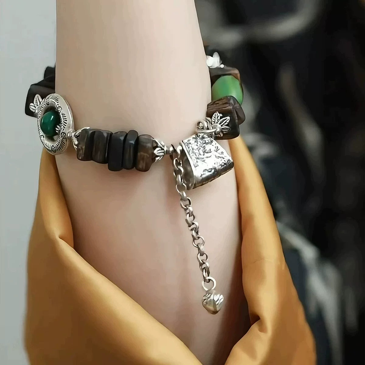 925 silver retro new Chinese agarwood silver axe bracelet elastic bracelet old ethnic style green agate niche design