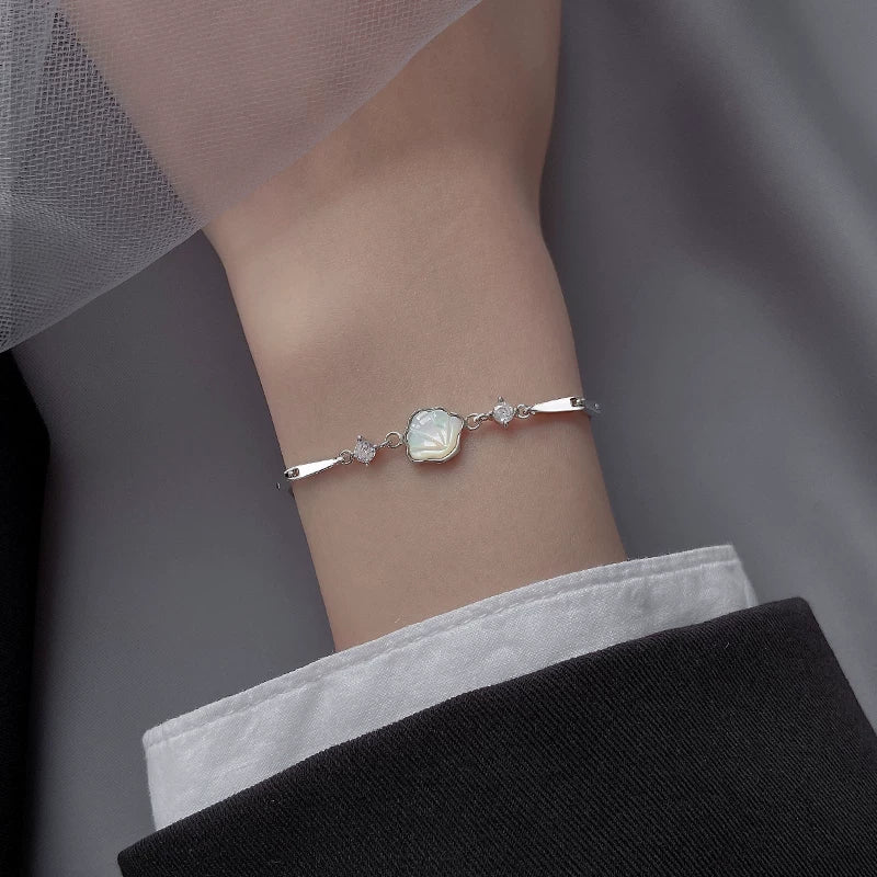 S925 Silver Shell Bracelet Women's 2022 New Trendy Ins Niche Design Sense A Shell Hand Ornament Birthday Gift