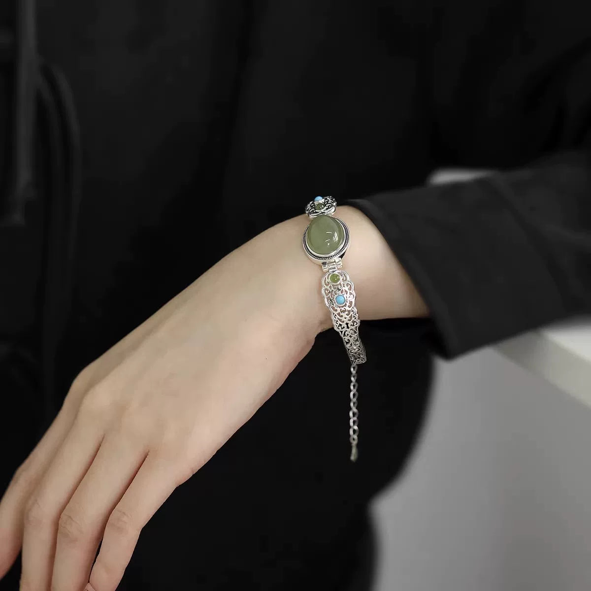 925 Silver Vintage New Chinese Style Oval Hetian Jade Bracelet Turquoise Hollow Roll Grass Pattern Niche Design with a Sophisticated Feel