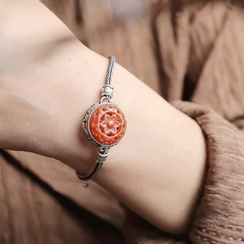 925 silver retro new Chinese flower sachet bracelet on the wrist can be opened Nanhong hollow flameless diffuser niche design