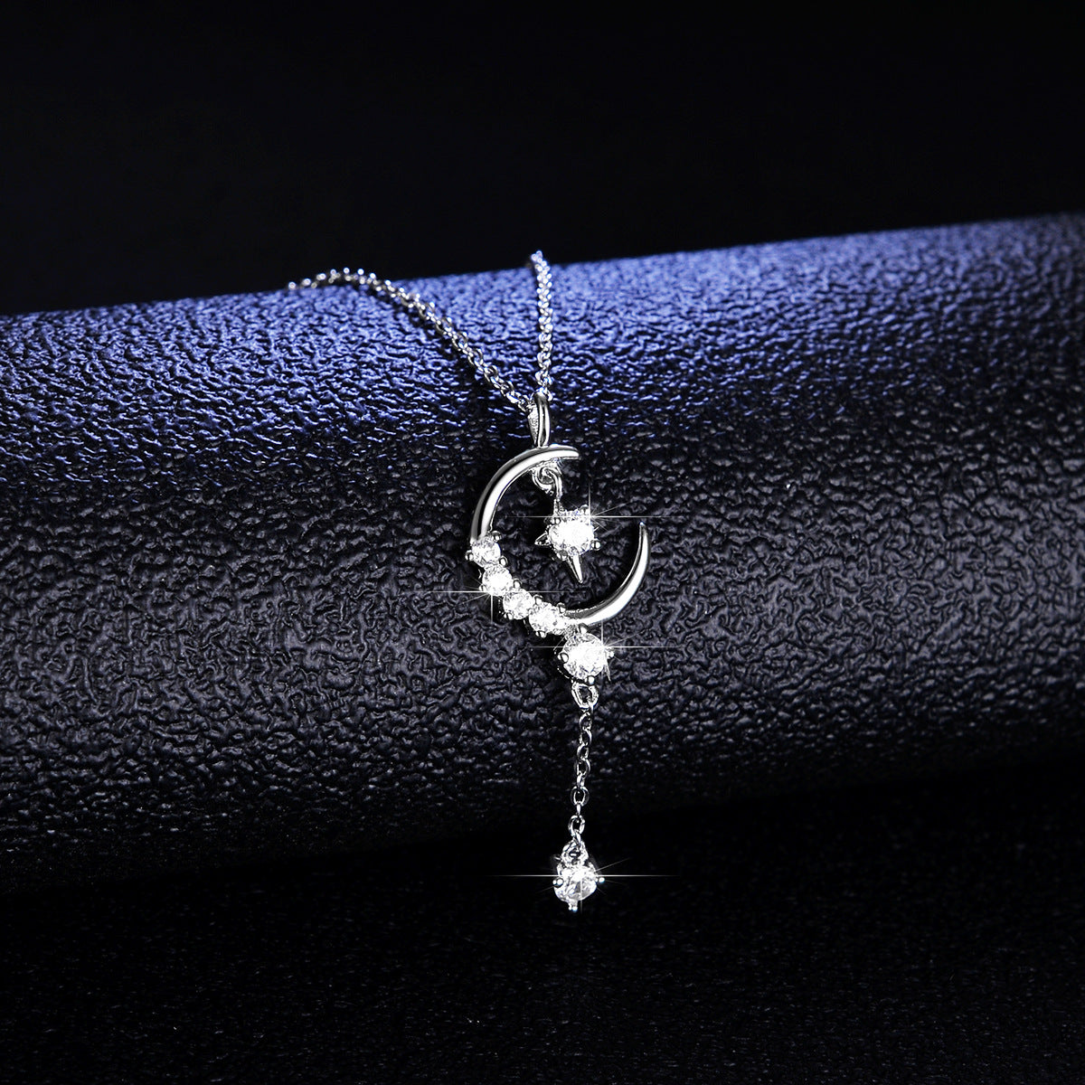 925 sterling silver pendant 1 carat moissanite necklace women's fashion star and moon tassel new silver pendant collarbone chain