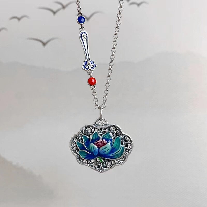 S925 Anemone Heart Sutra Necklace for Men and Women Painted Lang Lotus Ruyi Lock Pendant Vintage Clavicle Chain Tanabata Gift