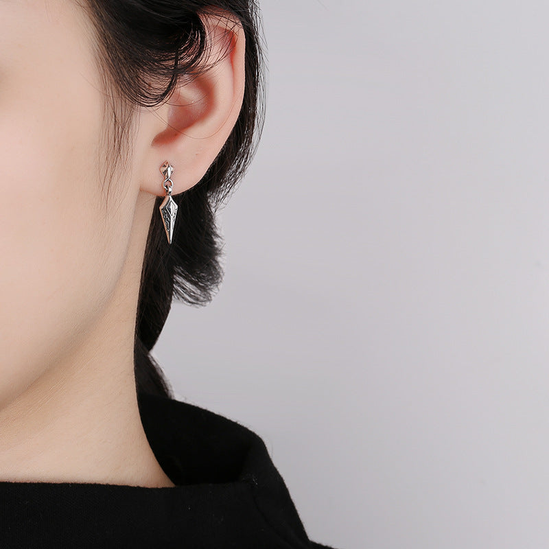 Yunchaoxuan S925 sterling silver European and American diamond exquisite pattern earrings, personality trendy rock men's and women's earrings, earrings
