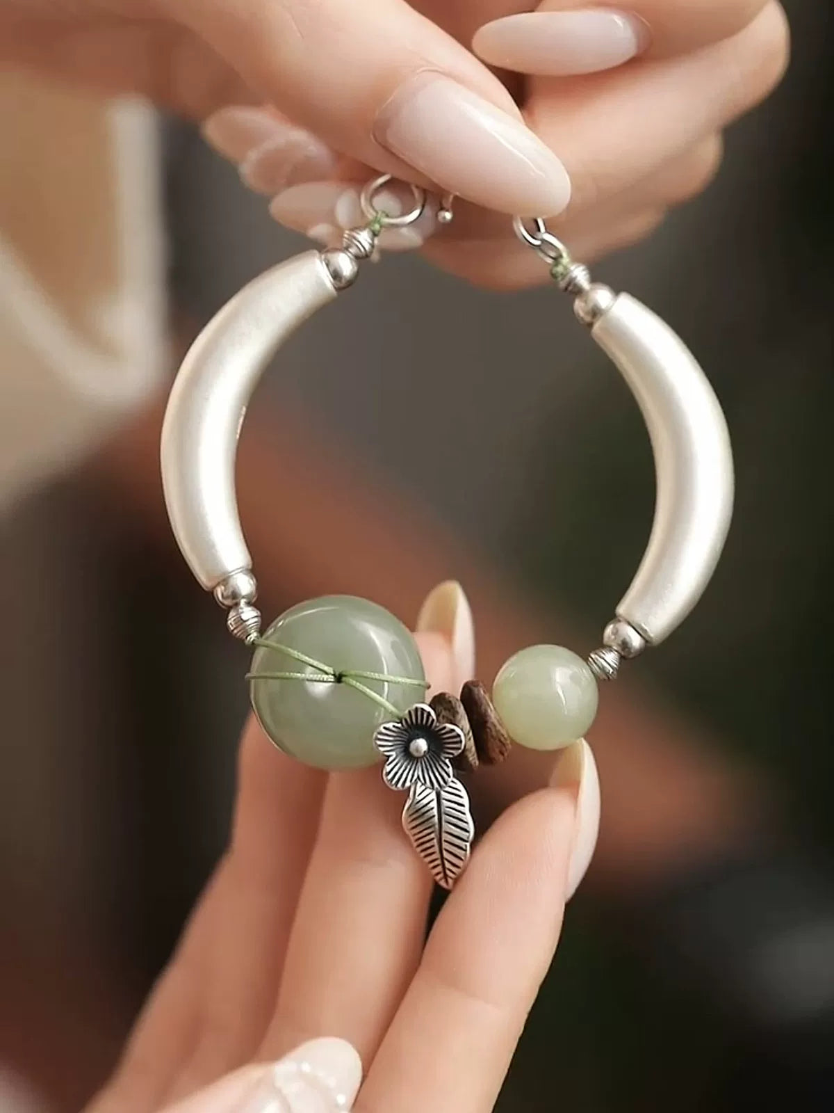 925 Silver New Chinese Style Bent Tube Flower Hetian Peace Button Bracelet for Women, Vintage Chinese Style Niche Design Versatile Bracelet
