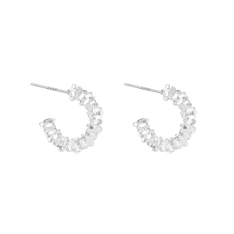 S925 sterling silver needle silver earrings with a stylish design and a premium feel for the stud earrings, 2025 new bestselling round earrings with tassels