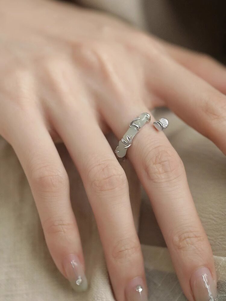925 Silver Hetian Jade Bamboo Ring for Women – Elegant New Chinese Style