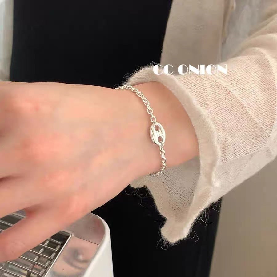 S925 silver simple temperament fresh and sweet niche design ins bracelet
