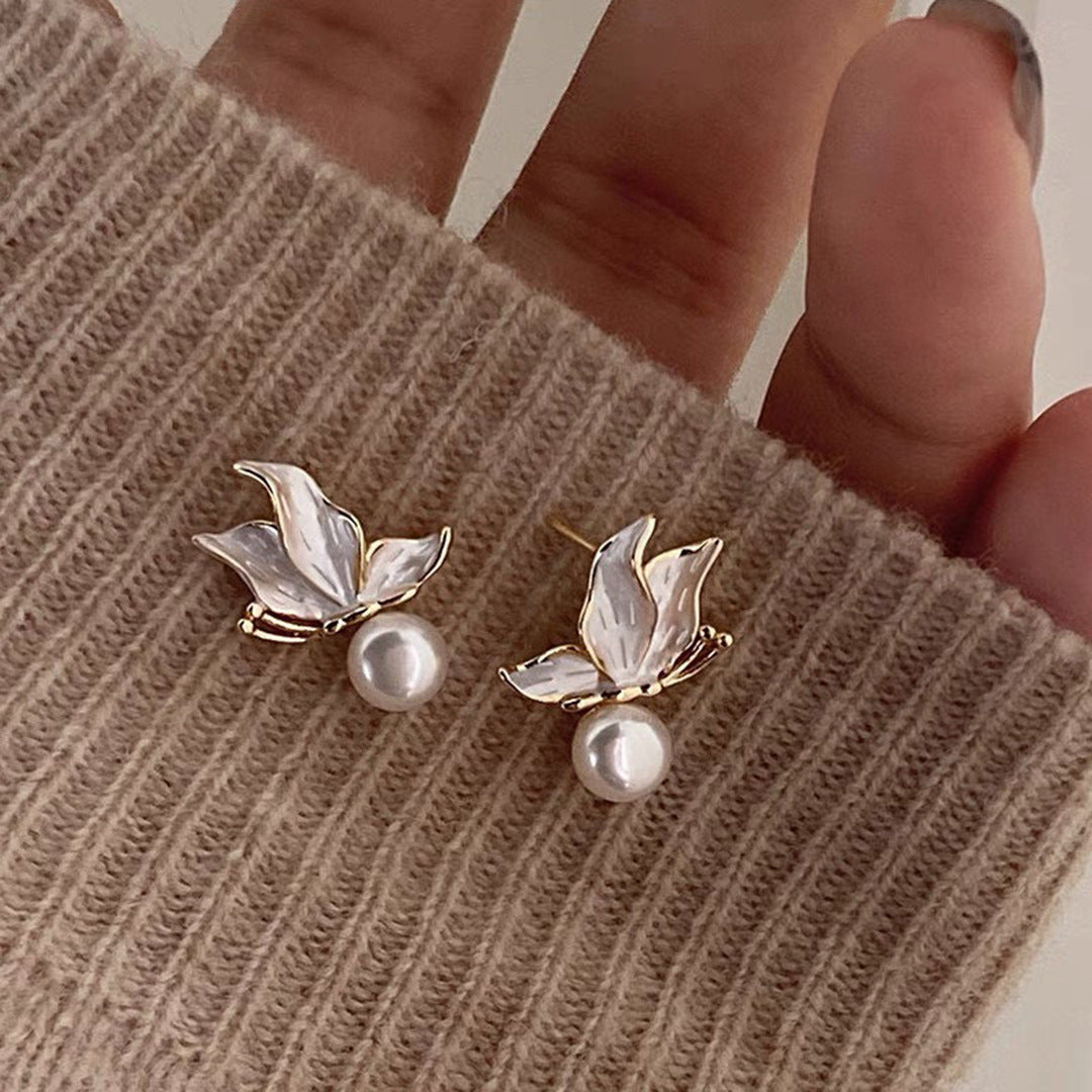 S925 silver needle natural freshwater pearl stud earrings temperament niche light luxury high-end drop glaze butterfly earrings women's new model