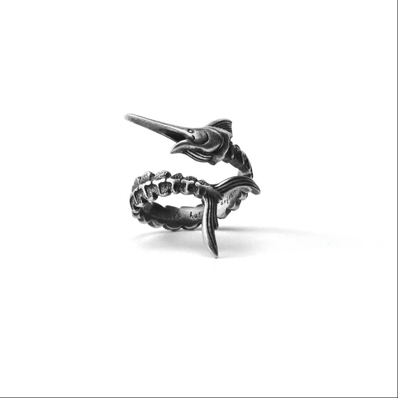 "The Old Man and the Sea" 925 sterling silver marlin bone open ring, men's trendy personality, simple retro Thai silver tail ring