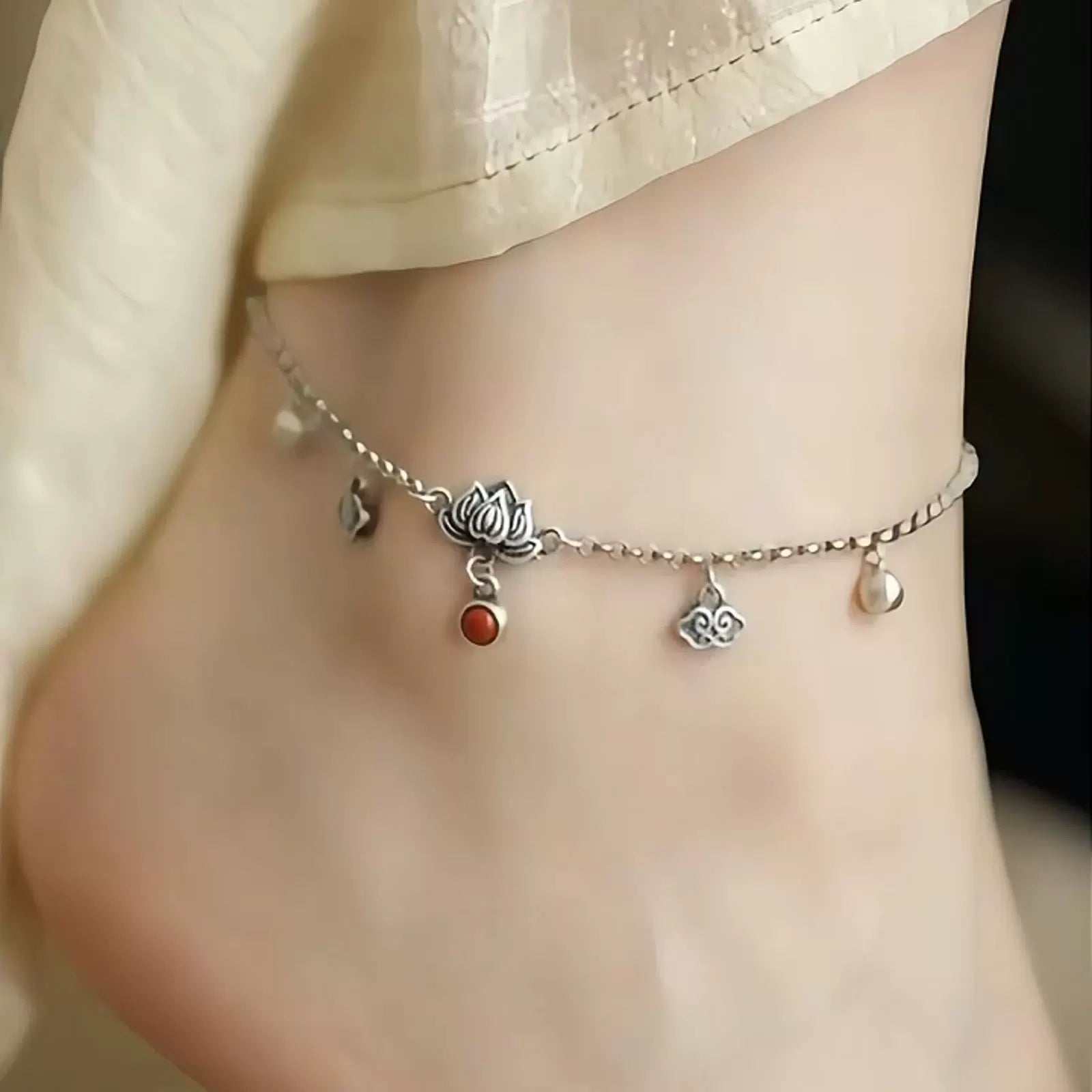 Vintage 925 Silver Lotus Anklet for Women – Elegant New Chinese Style