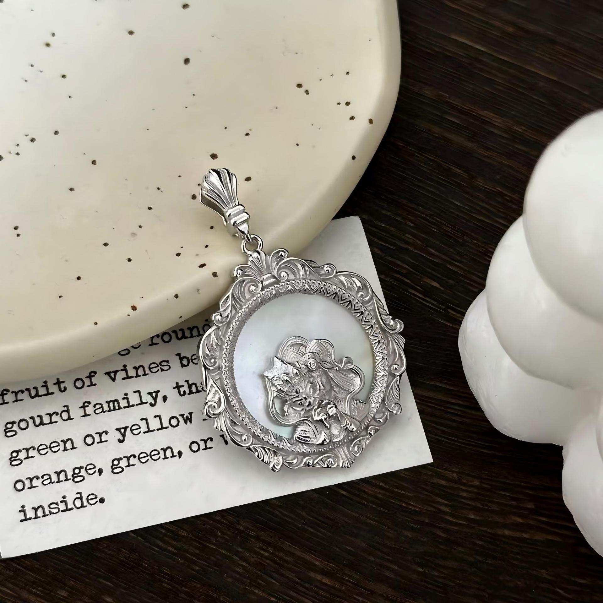 S925 pure silver white Bezakilam pendant, Tang grass pattern, ethnic style, fashionable and versatile, high-end sweater chain pendant