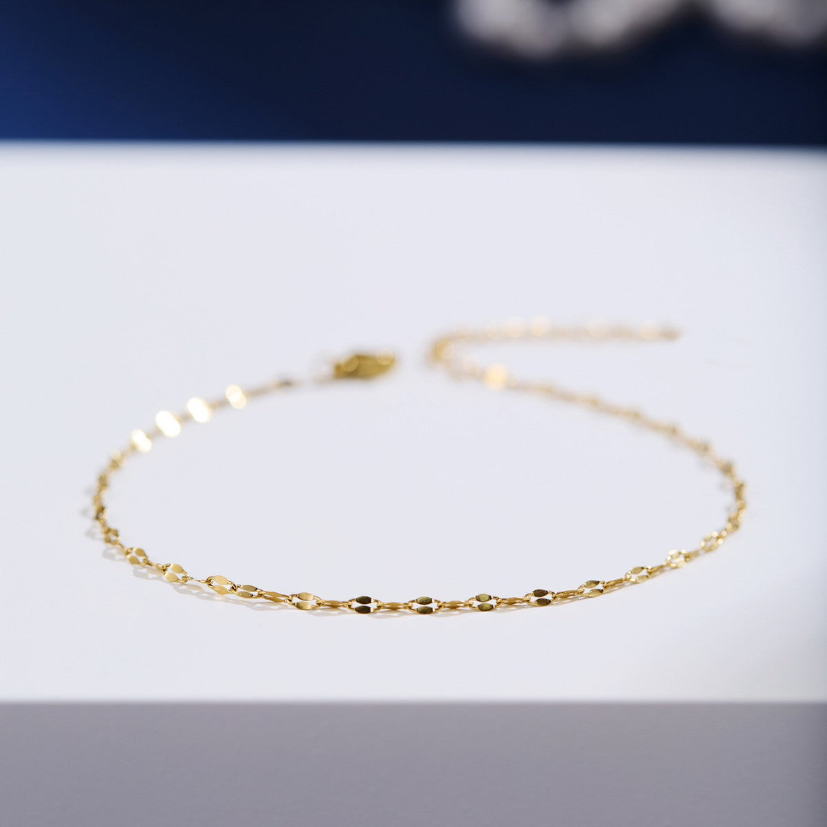 Original light luxury natural moonstone casual red agate bracelet, niche, high-end, exquisite layered 14k gold-plated bracelet