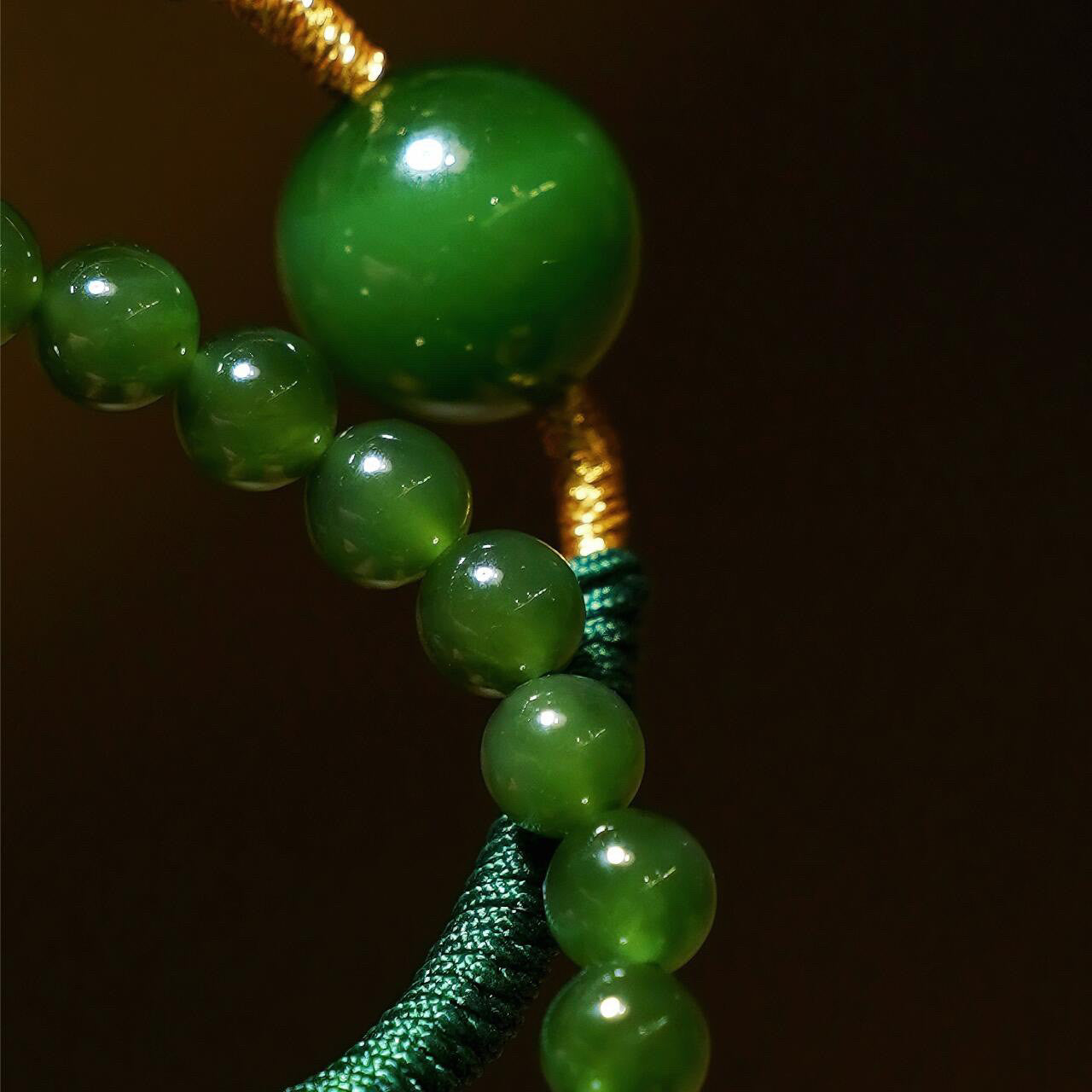 Natural Russian Hetian jade jade bracelet for women, lucky bead braided cord bracelet, elegant versatile stackable for women