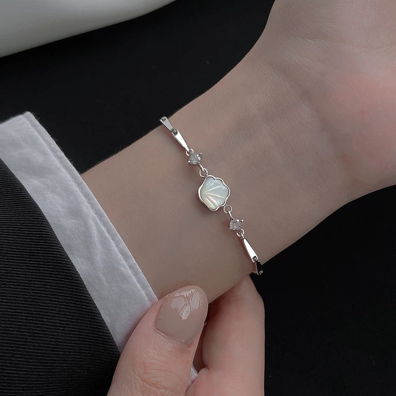 S925 Silver Shell Bracelet Women's 2022 New Trendy Ins Niche Design Sense A Shell Hand Ornament Birthday Gift