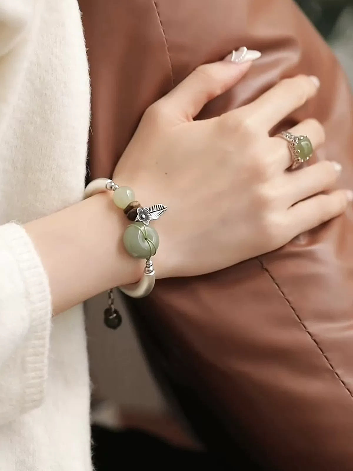 925 Silver New Chinese Style Bent Tube Flower Hetian Peace Button Bracelet for Women, Vintage Chinese Style Niche Design Versatile Bracelet