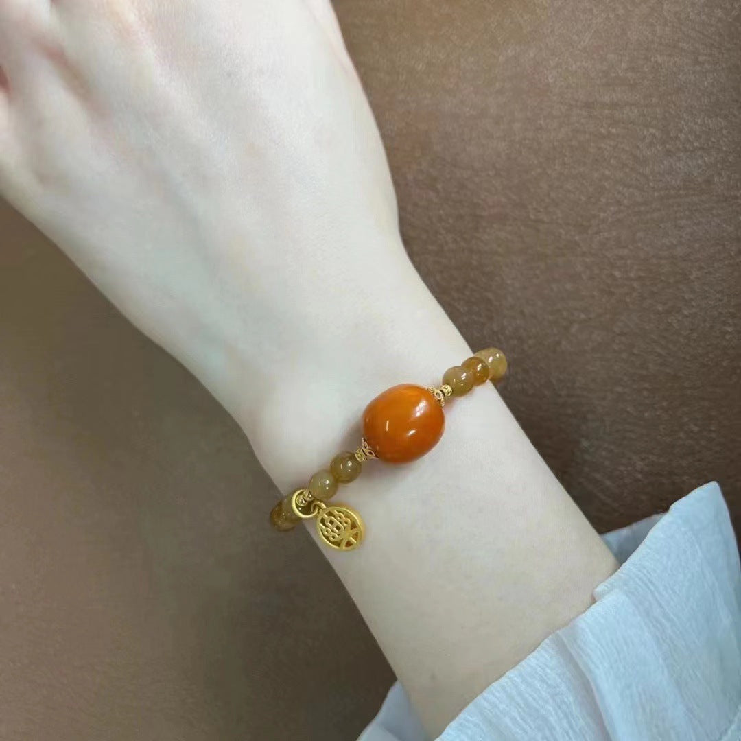 Xiaohongshu bestseller: Caramel-colored beeswax bracelet, stone music pendant, Chinese style, elegant niche design