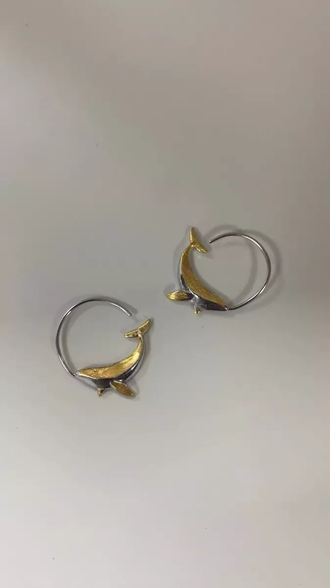 "Getaway" S925 sterling silver earrings Kunpeng whale has a unique shape and exquisite beauty designer original